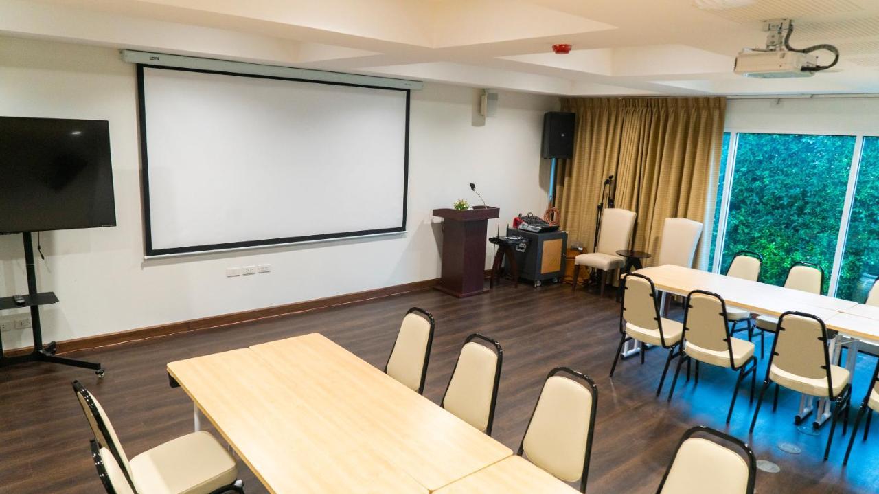 The Willing Hotel And Residence 방콕 외부 사진